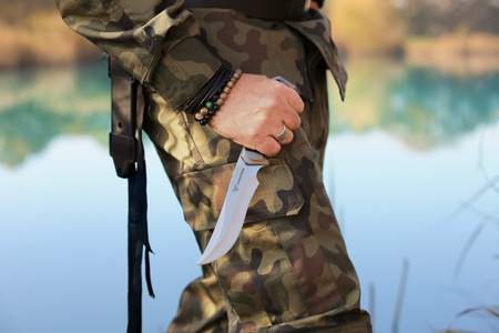 Nóż survivalowy HASTAA 12-HS-151