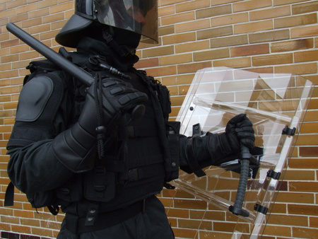 PAŁKA TONFA ESP Z GARDĄ TF-24/59 + UCHWYT TF-01